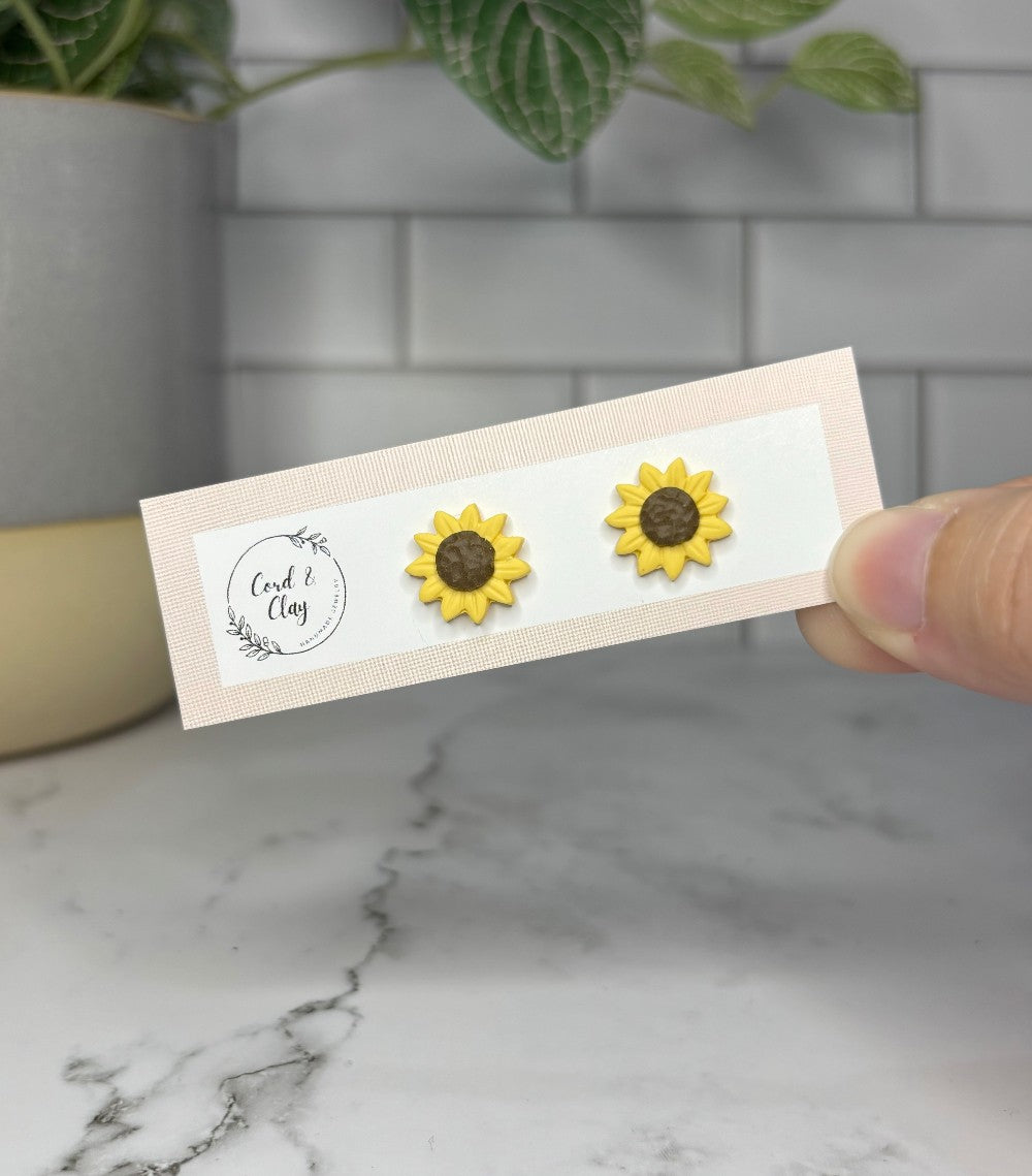 Sunflower Studs|1614