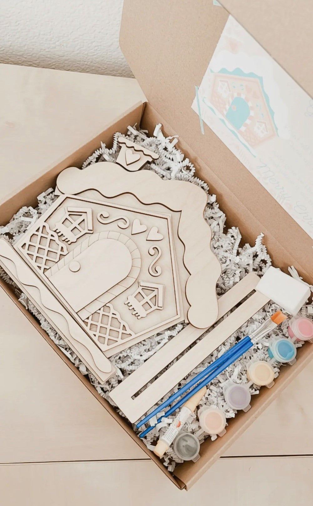 DIY Christmas kids gingerbread house|3328