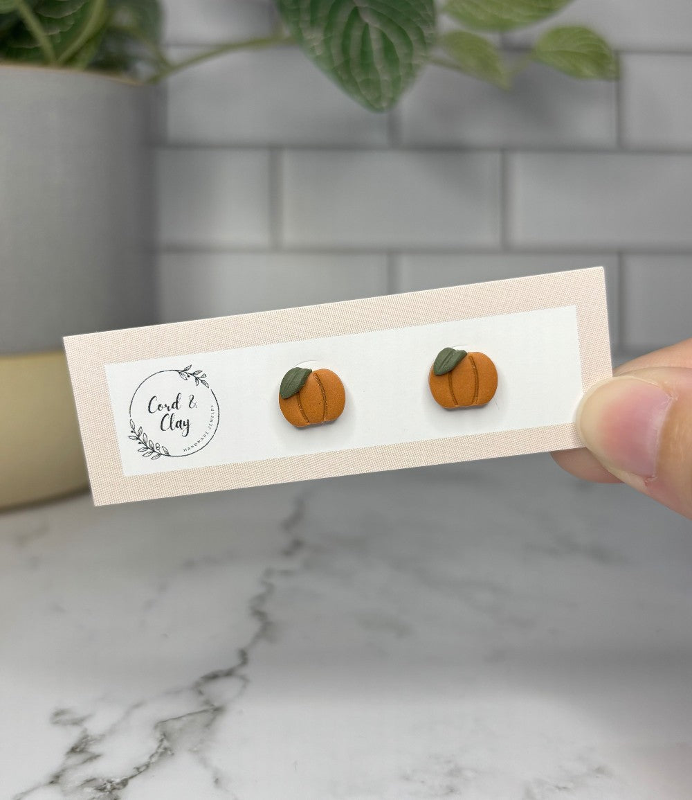 Pumpkin Studs|1613