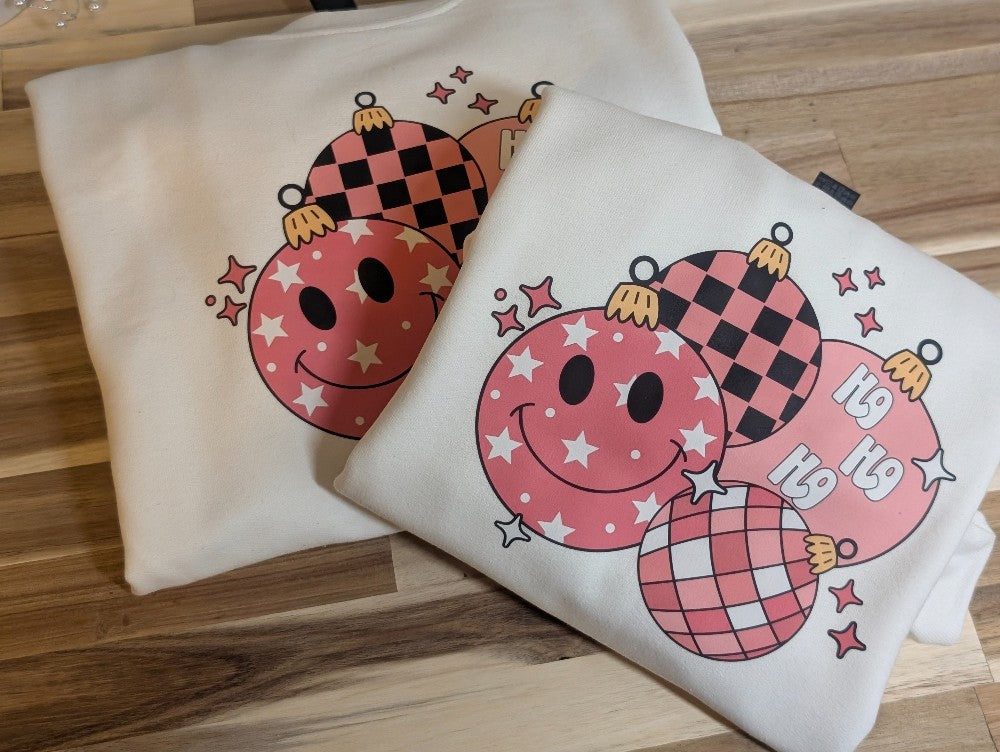 Christmas Retro Ornaments Crewneck Sweatshirt|2300