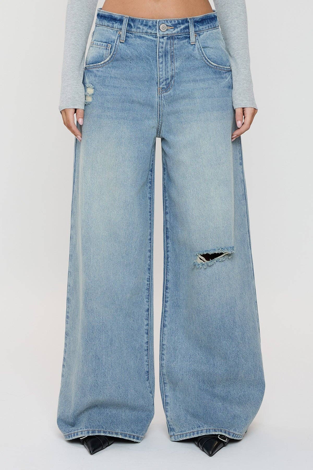 Billie Relaxed Rise Baggy Wide Leg Jeans