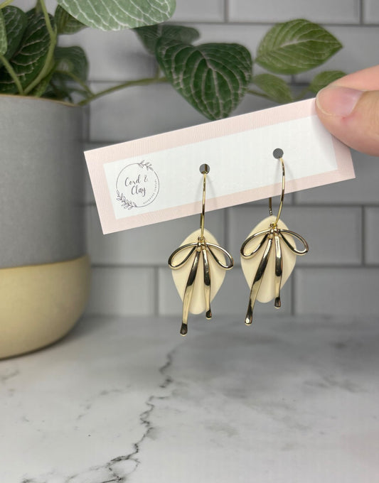 Ivory Bow Hoops|1601