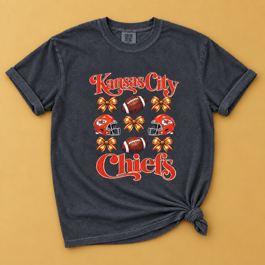 Chiefs & Bows Graphic Tee|9089