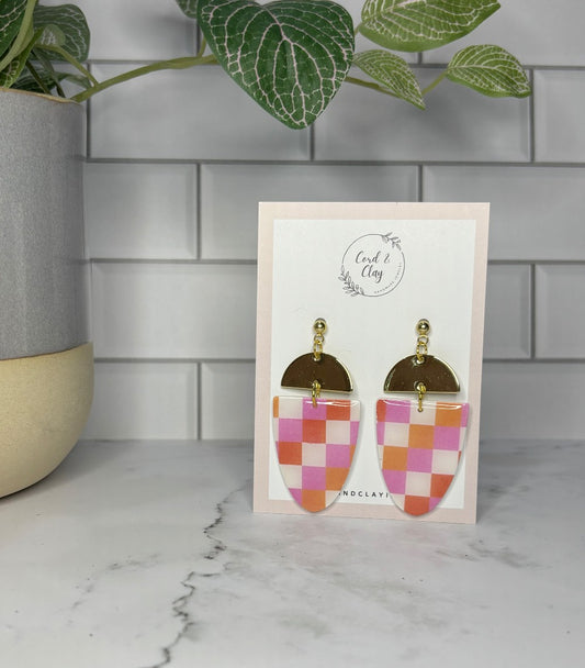 Pink Checkered Dangles|1591