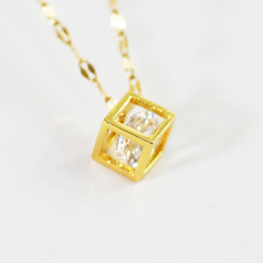 Finley Cube Pendant Necklace|1298
