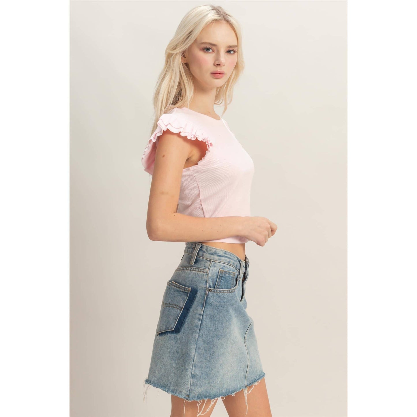 Flutter Sleeve Ribbed Cropped Top