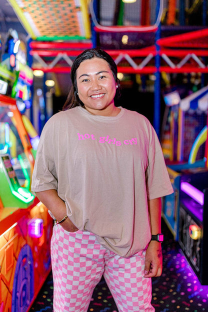 Hot Girls Cry Sand Puff