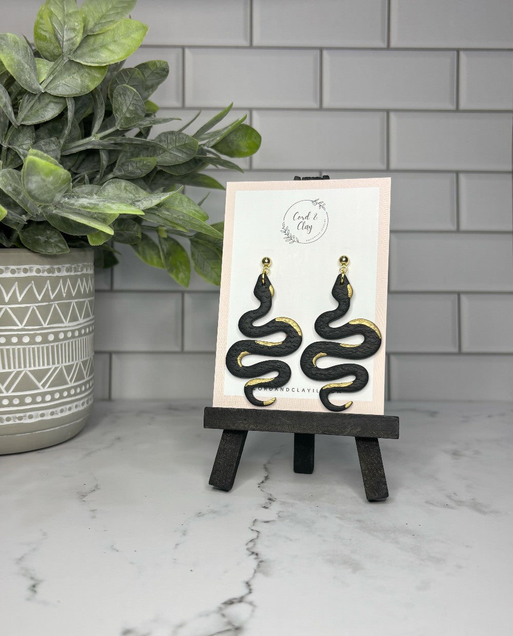 TSWIFT - Rep Snake Dangles - NF|7591