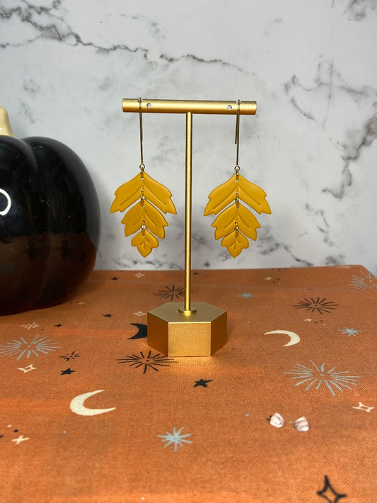Yellow Tiered Leaf Dangles|1511