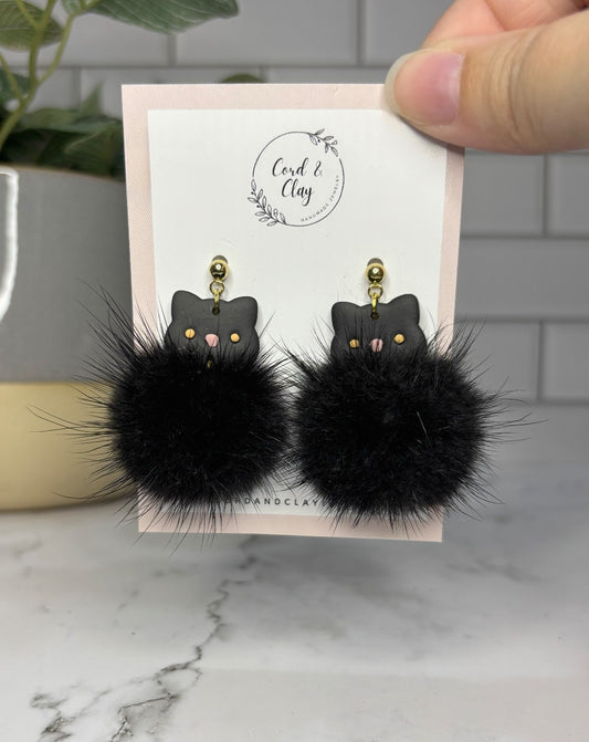 Black PomCat Dangles|1517