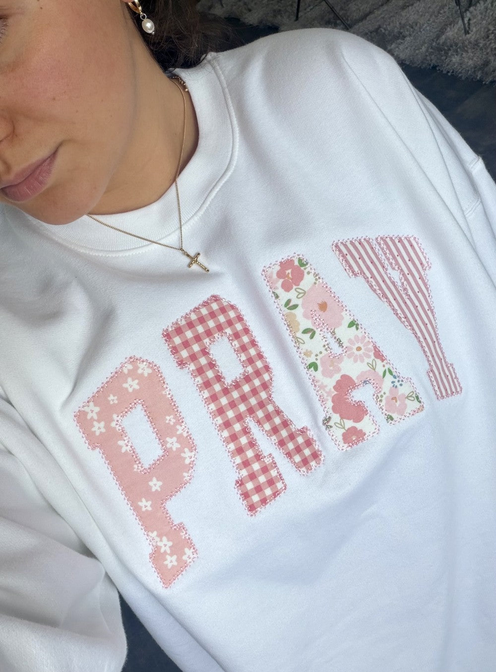 Pray Patchwork sweatshirt|5847