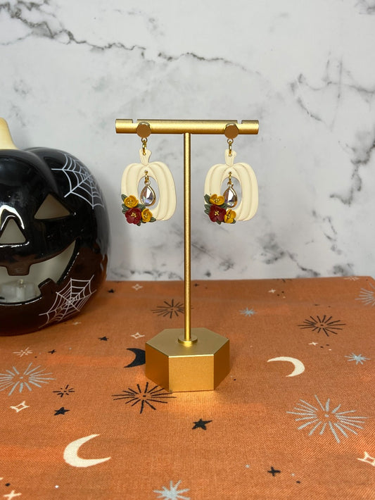 White Flowered Pumpkin Dangles|1521