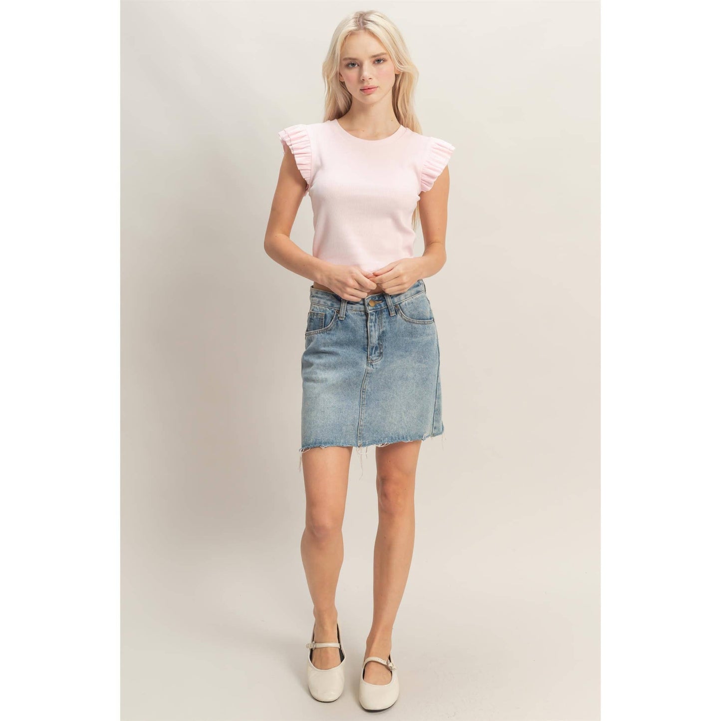 Flutter Sleeve Ribbed Cropped Top