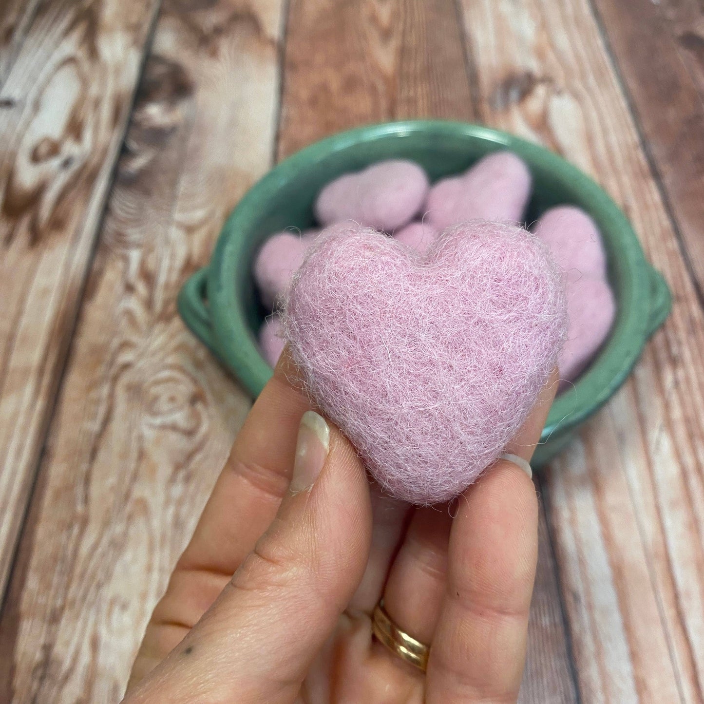 Felt Pocket Heart - Baby Pink