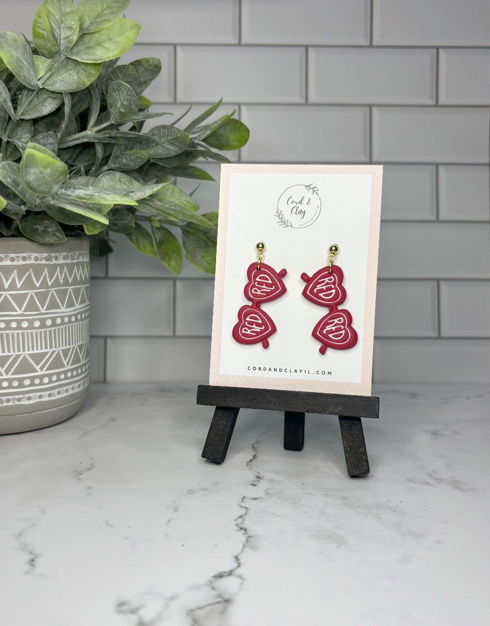 TSWIFT - Red Glasses Dangles - NF|7593