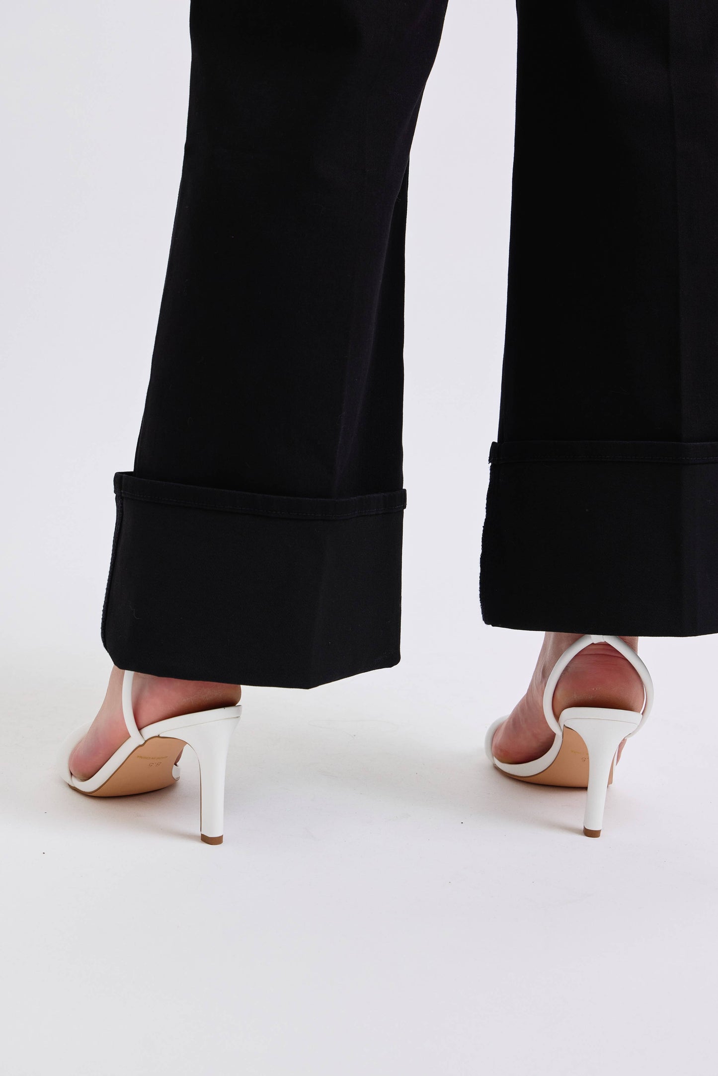 PLUS HW Retro Wide Cuffed Leg Judy Blue